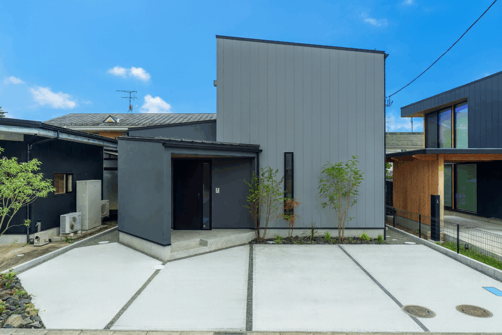 外観_2階建て④ - 仙台で注文住宅を「おしゃれ」に建てる工務店|株式会社e-デザイン空間|宮城県